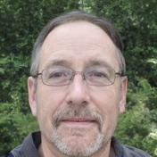 Roberto E.